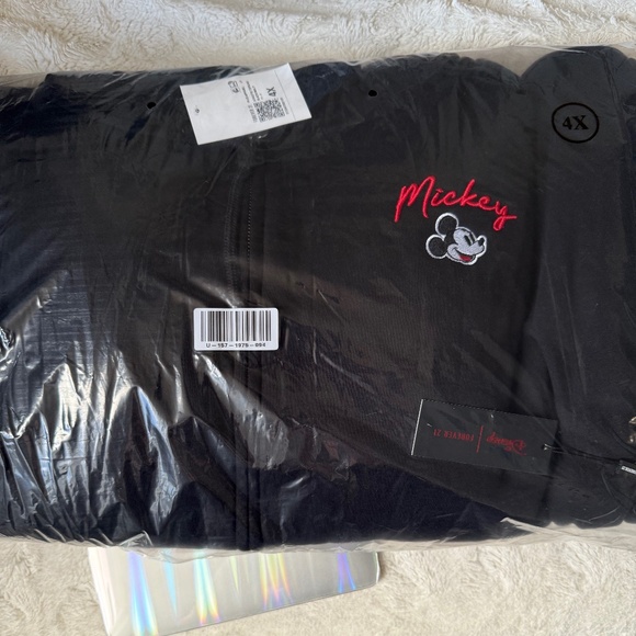 Mickey Mouse Hoodie 4XL - Picture 6 of 6